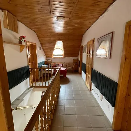 Katalinkert Panzio Bed & Breakfast 3*