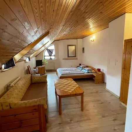 Bed & Breakfast Katalinkert Panzio 3*