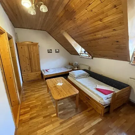 Katalinkert Panzió Panzió *