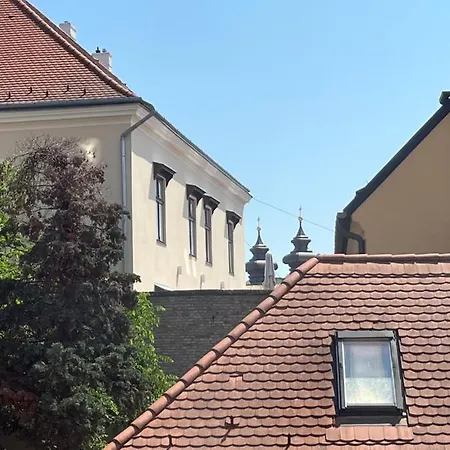 Oda ve Kahvaltı Katalinkert Panzio
