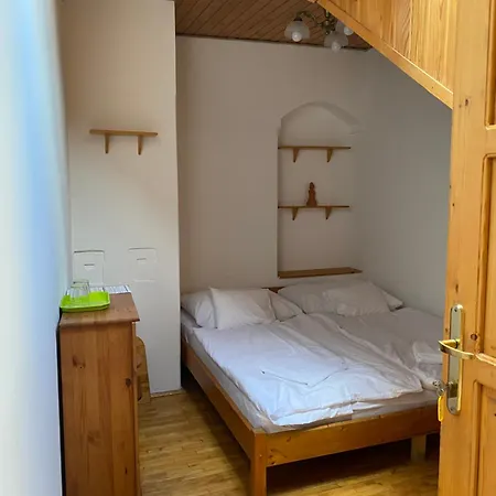 Katalinkert Panzio 3* Győr
