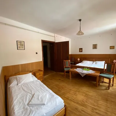 Oda ve Kahvaltı Katalinkert Panzio Yanıkkale