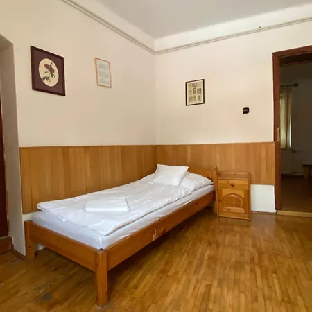 Katalinkert Panzio Győr