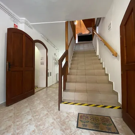 Katalinkert Panzio 3* Győr