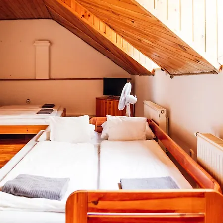 Bed & Breakfast Katalinkert Panzio