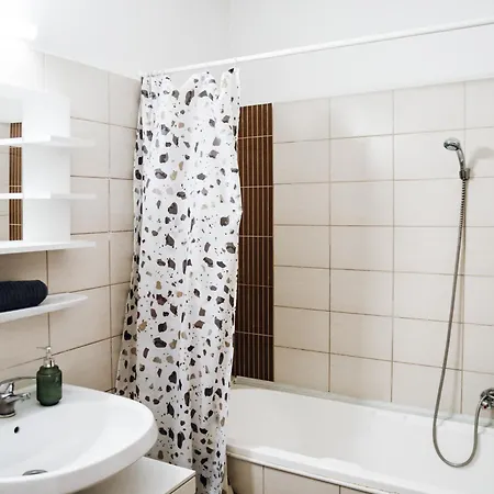 Katalinkert Panzio Bed & Breakfast Győr