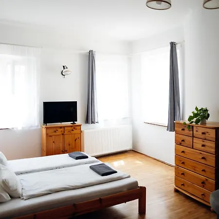 Katalinkert Panzio 3* Győr
