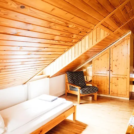 Katalinkert Panzio 3* Győr